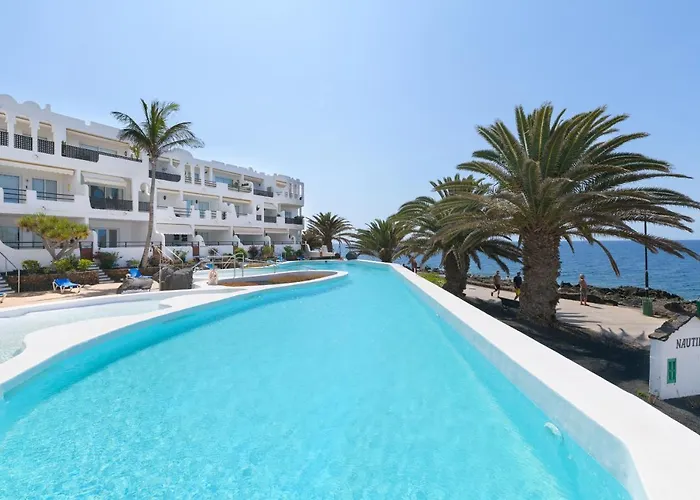 Penthouse Over The Sea * كوستا تاغيسي