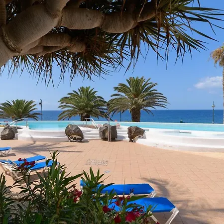 Penthouse Over The Sea Apartamento *