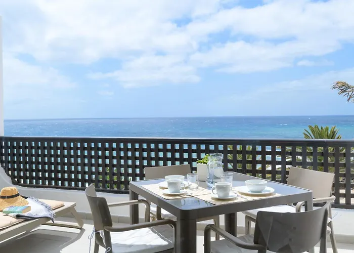 Penthouse Over The Sea *