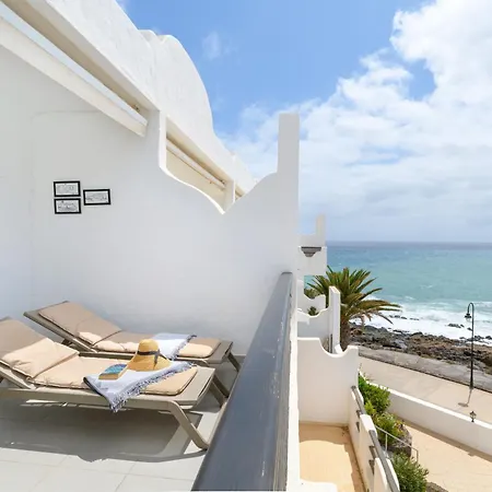 Penthouse Over The Sea Costa Teguise